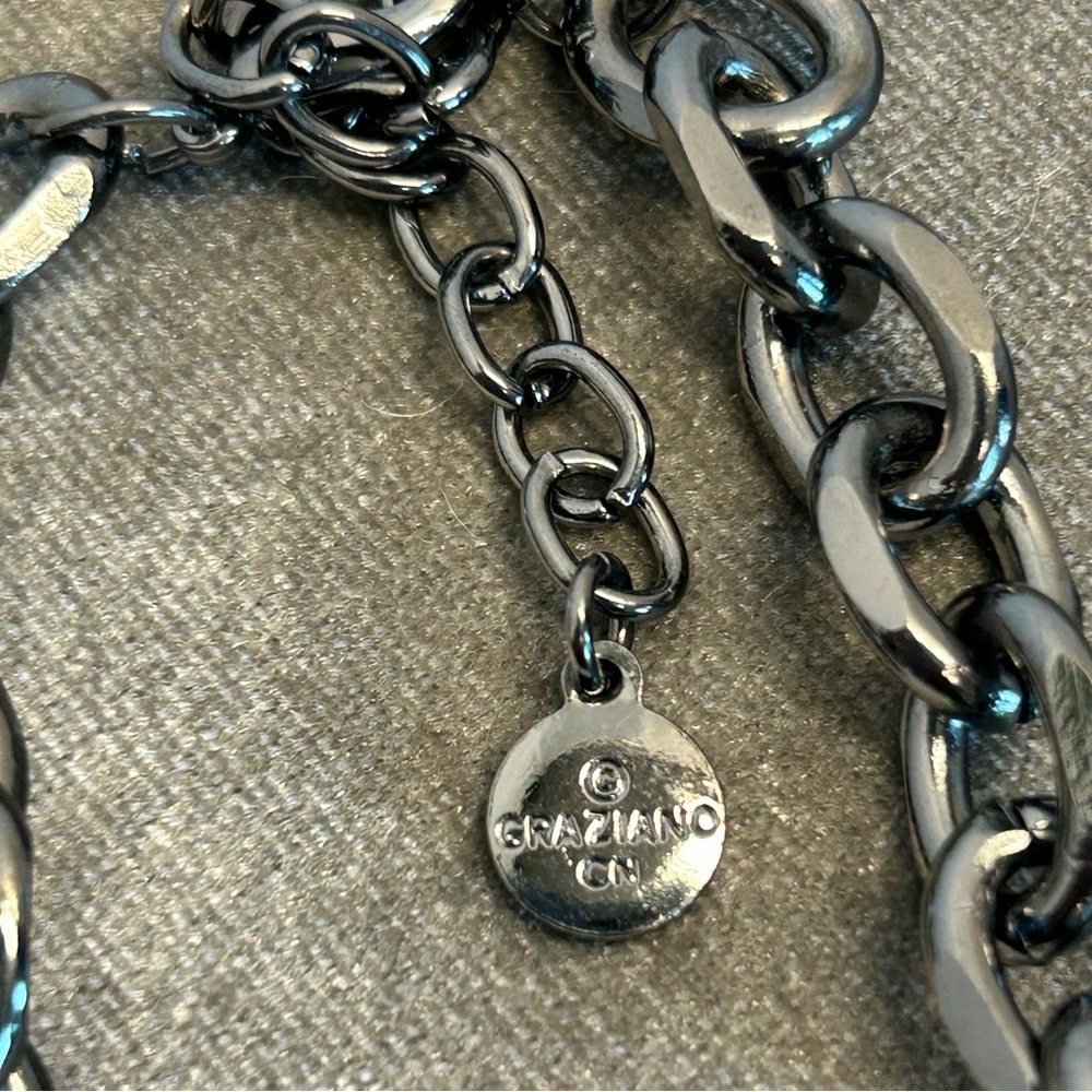 R.J. Graziano Gunmetal Silver tone Chrome chain link chunky necklace rhinestone - Picture 7 of 8